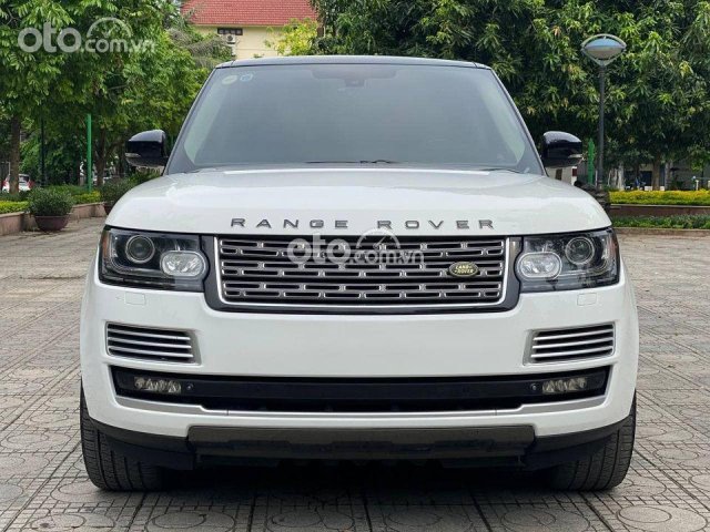 Cần bán gấp LandRover Range Rover năm 2014, màu trắng