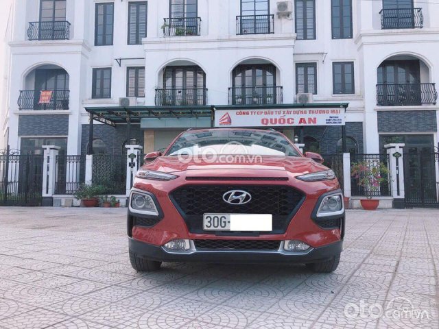 Cần bán Hyundai Kona sản xuất năm 2020, màu đỏ như mới