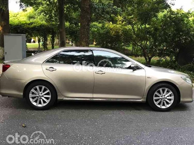 Xe Toyota Camry 2.5 G 2013, màu vàng còn mới, giá chỉ 625 triệu