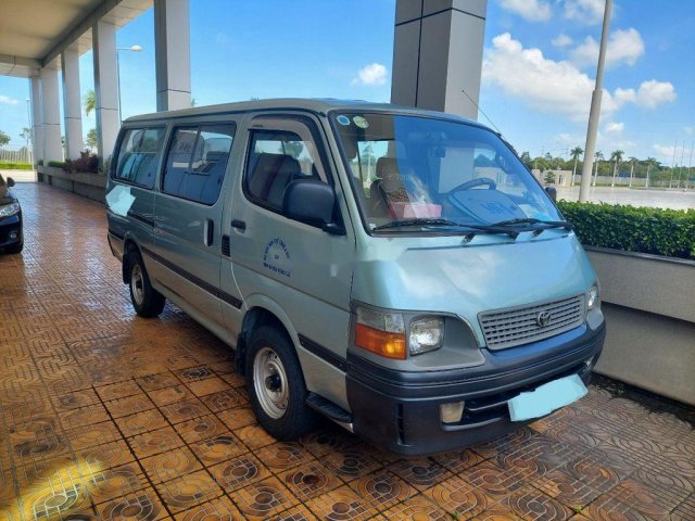 Cần bán lại xe Toyota Hiace 2003, nhập khẩu số sàn, giá chỉ 58 triệu