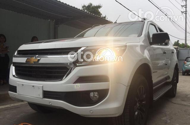 Bán ô tô Chevrolet Trailblazer mới, model 2.5 AT 20180