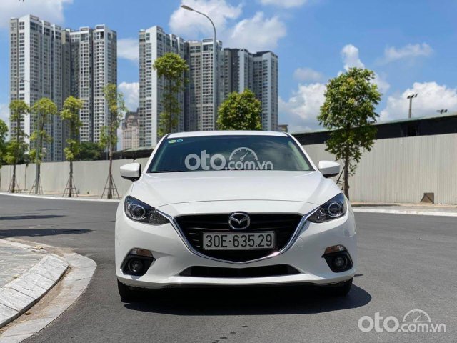 Cần bán lại xe Mazda 3 đời 2016, màu trắng, 545tr0