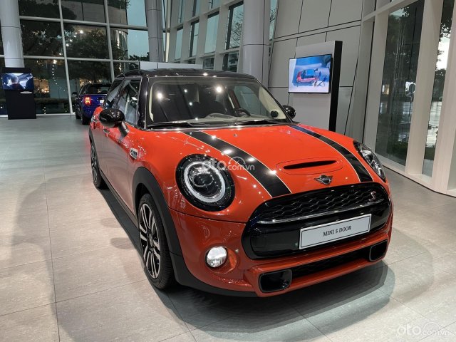 Mini Cooper S 5 cửa, màu Solaris Orange hot hit, nhập khẩu nguyên chiếc từ Anh Quốc, giá chỉ từ 1 tỷ 799tr0