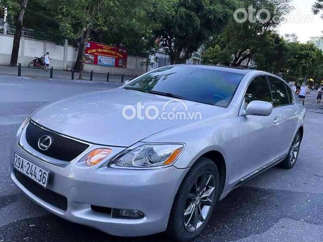 Cần bán gấp Lexus GS 300 đời 2005, màu bạc, xe nhập, giá tốt