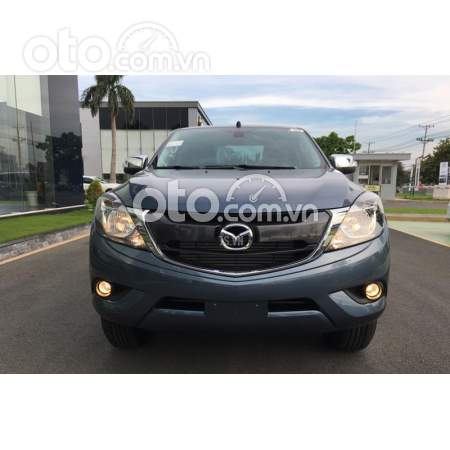 Cần bán xe Mazda BT 50 Luxury 4x2 sản xuất năm 2021, màu xanh ngọc, giá bán 634tr0