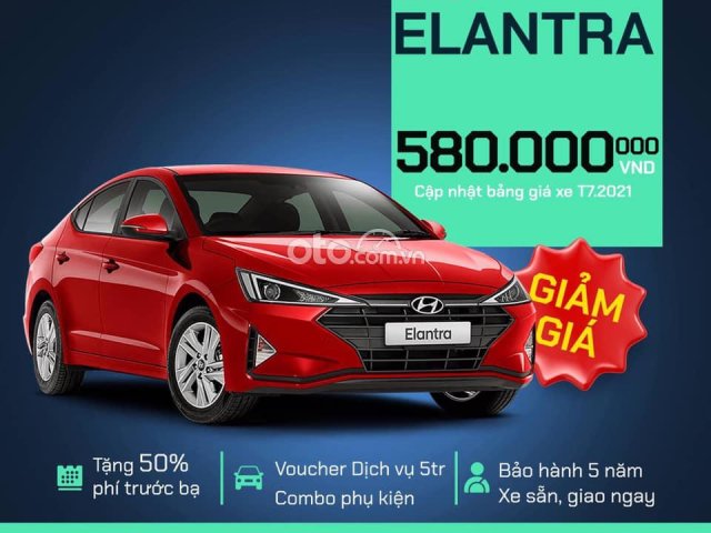 Bán Hyundai Elantra đời 2021, màu đỏ0