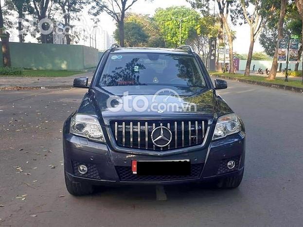 Bán xe Mercedes đời 2011, màu đen, xe nhập, 550tr0