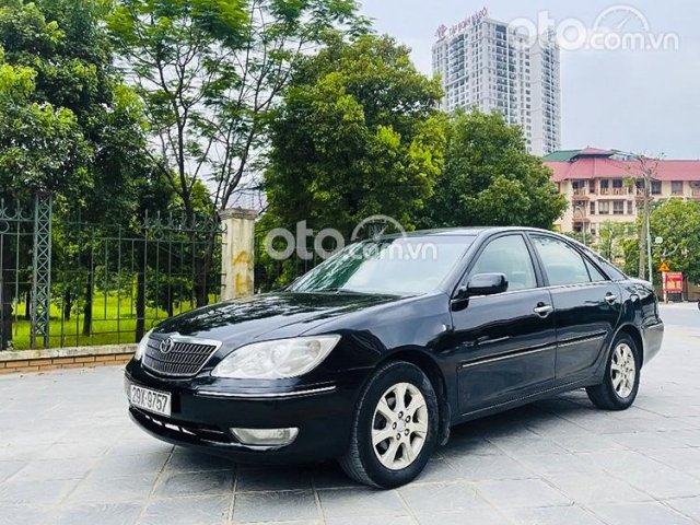 Bán ô tô Toyota Camry 2005, màu đen chính chủ