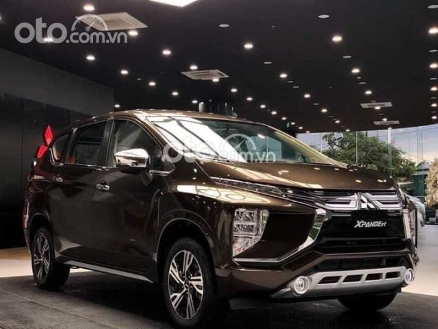 Bán ô tô Mitsubishi Xpander AT 2021, màu nâu- Tặng trước bạ 32tr0