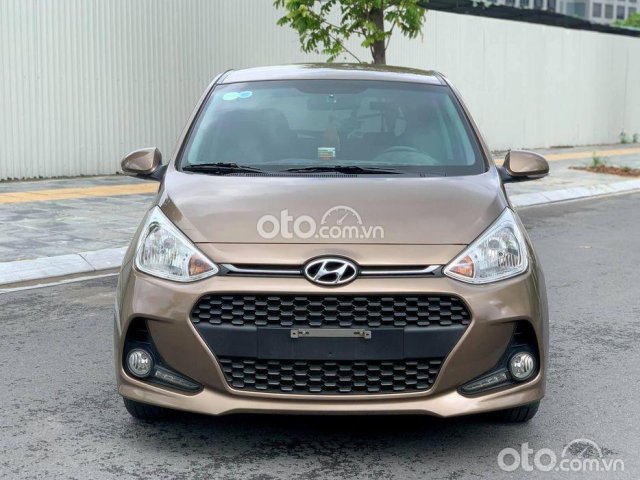 Bán Hyundai Grand i10 sản xuất 2019, màu nâu, giá tốt0