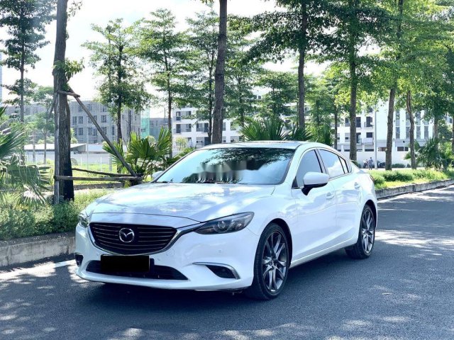 Bán xe Mazda 6 năm 2018 còn mới, giá ưu đãi0