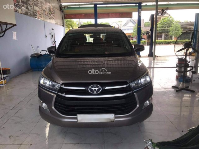 Cần bán xe Toyota Innova 2018 giá cạnh tranh0