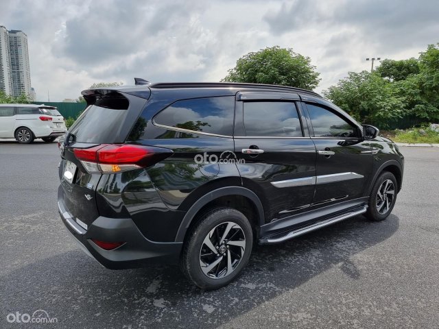 Cần bán Toyota Rush sản xuất năm 2021, màu đen chính chủ0