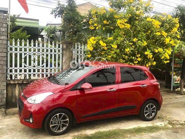 Bán Hyundai Grand i10 2019, màu đỏ số sàn0