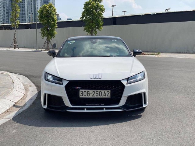 Cần bán gấp Audi TT đời 2015, màu trắng, xe nhập