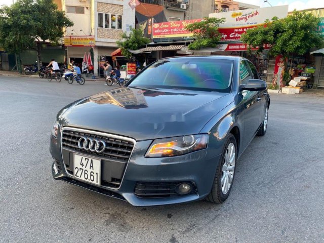 Bán Audi A4 2010, màu xám, nhập khẩu nguyên chiếc