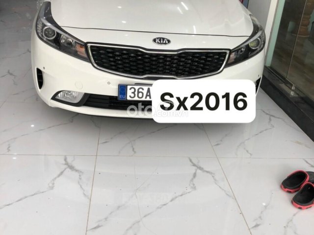 Kia Cerato 1.6AT sản xuất 2016 giá cạnh tranh