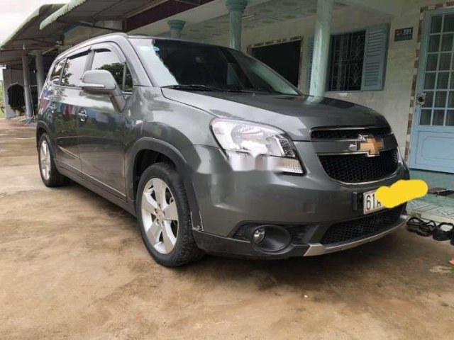 Cần bán lại xe Chevrolet Orlando năm 2016, màu xám