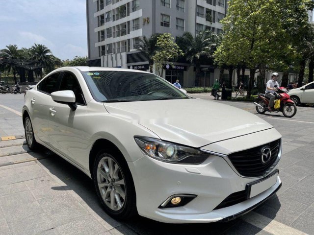 Bán ô tô Mazda 6 2.0AT đời 2015, màu trắng, 580 triệu