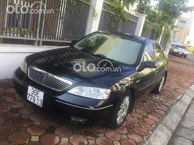 Xe Ford Mondeo năm 2003, màu đen chính chủ, 138tr