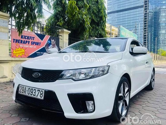 Xe Kia Forte Koup sản xuất 2010, màu trắng, nhập khẩu còn mới giá cạnh tranh0