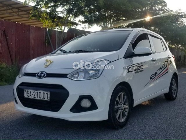 Bán Hyundai Grand i10 năm 2015, màu trắng, xe nhập chính chủ