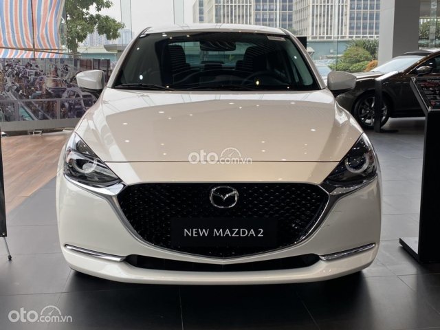 Bán ô tô Mazda 2 1.5 AT sản xuất 2021, màu trắng, giá tốt