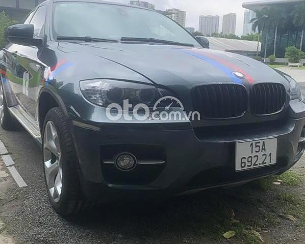 Bán xe BMW X6 sản xuất năm 2008, màu xám, nhập khẩu nguyên chiếc còn mới, giá 580tr0