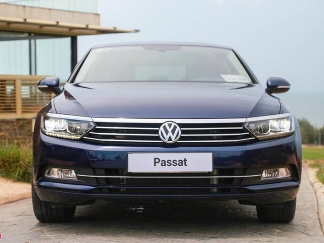 Bán Volkswagen Passat sản xuất năm 2021, xe nhập