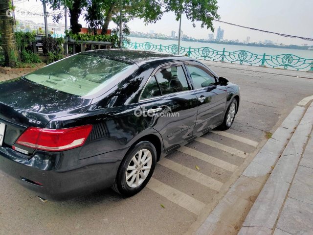 Cần bán xe Toyota Camry sản xuất 2011, 530 triệu màu đen