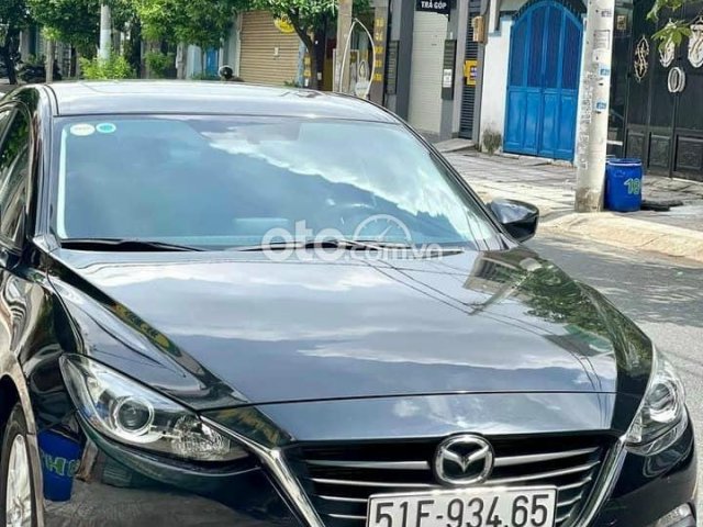 Cần bán xe Mazda 3 đời 2016, màu đen0