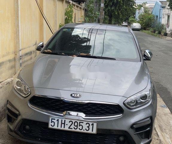 Bán Kia Cerato đời 2020, màu xám còn mới0