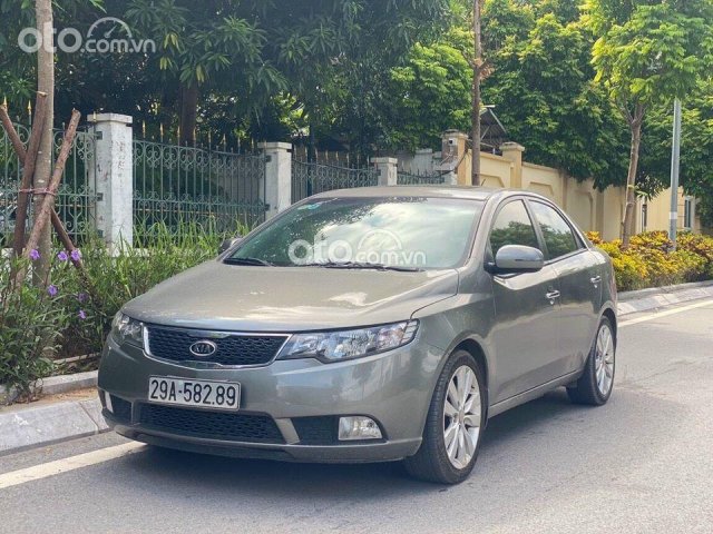 Bán xe Kia Forte năm 2012, màu xám như mới giá cạnh tranh0