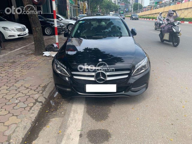 Bán Mercedes C200 sản xuất năm 2015, màu đen0