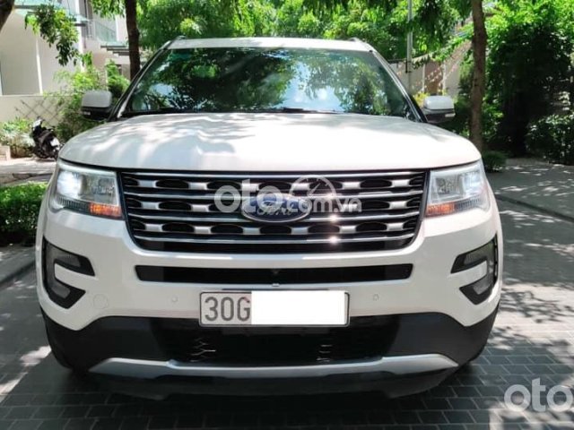 Bán xe Ford Explorer năm sản xuất 2017, màu trắng