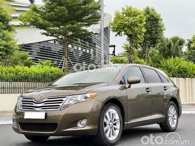 Cần bán lại xe Toyota Venza 2009, màu nâu 575 triệu0