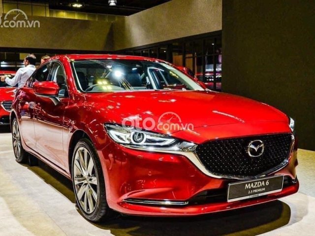 Bán xe Mazda 6 đời 2021, màu đỏ