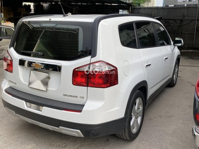 Một chủ đi từ đầu cần bán Chevrolet Orlando LTZ 1.8 AT sản xuất 2017, xe siêu đẹp, giá siêu tốt, liên hệ nhanh0