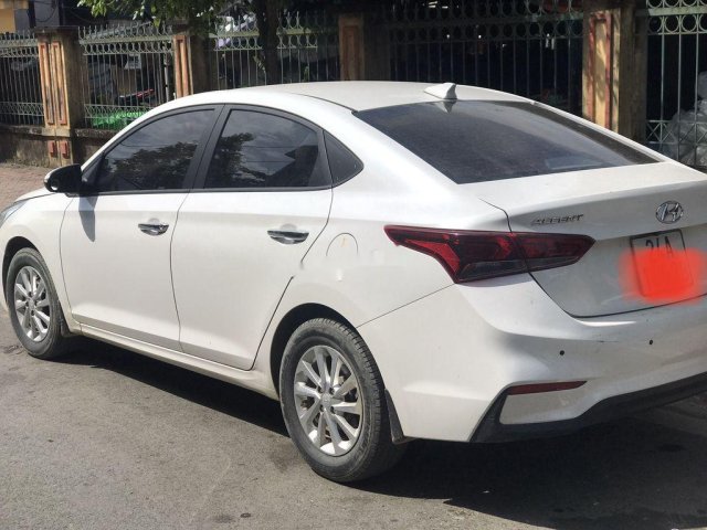 Cần bán xe Hyundai Accent sản xuất năm 2020 còn mới, 405tr