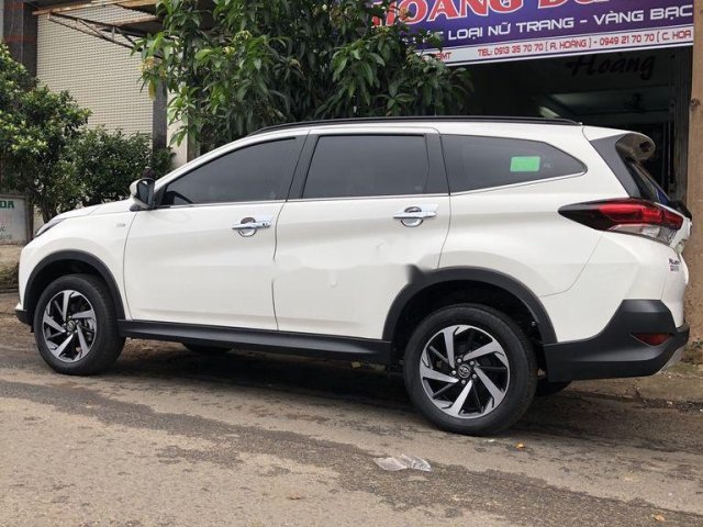 Bán xe Toyota Rush đời 2020, màu trắng, nhập khẩu0