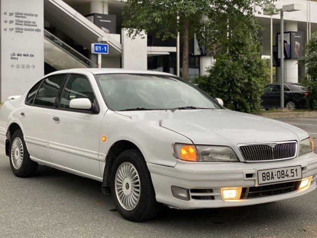 Bán Nissan Cefiro 1996, màu trắng, xe nhập