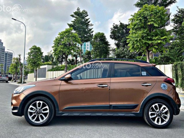 Cần bán Hyundai i20 Active 1.4 AT sản xuất 2016, màu nâu, nhập khẩu nguyên chiếc còn mới, giá chỉ 475 triệu