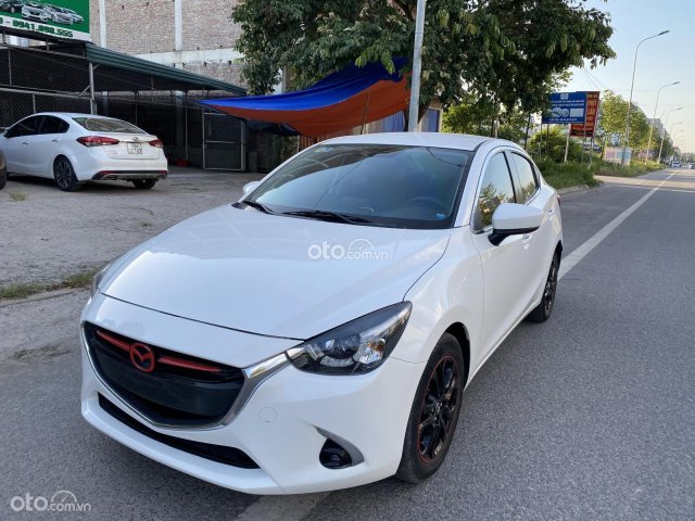 Cần bán lại xe Mazda 2 năm 2018 nhập Thái Lan0