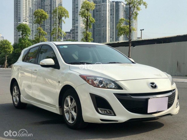 Bán Mazda 3 sản xuất năm 2010, màu trắng, nhập khẩu0