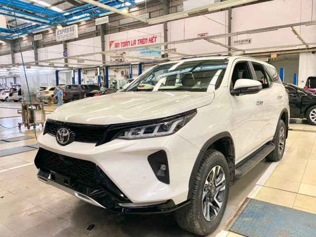 Bán Toyota Fortuner năm 2021, giá ưu đãi0