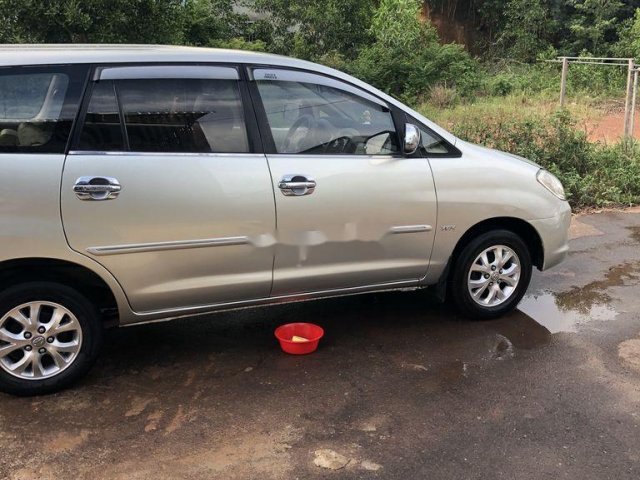 Xe Toyota Innova năm sản xuất 2006, nhập khẩu còn mới0