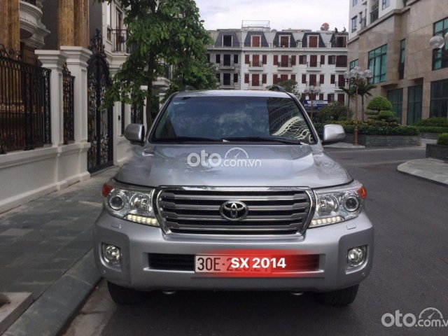 Bán Toyota Land Cruiser năm 2014, màu bạc, xe nhập