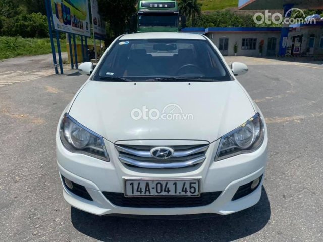 Bán xe Hyundai Avante sx 2011 đk 2012, màu trắng0