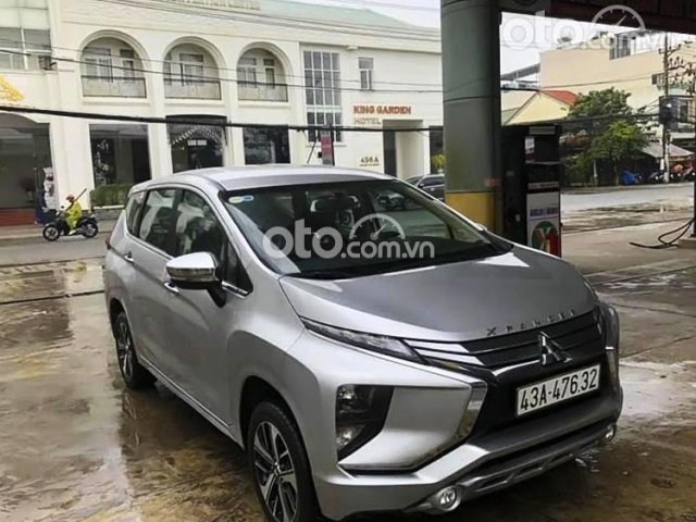 Cần bán Mitsubishi Xpander 1.5 AT đời 2019, màu bạc, nhập khẩu số tự động0