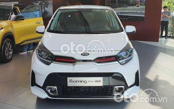 Xe Kia Morning Xline năm 2021, màu trắng0